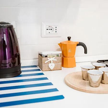 Benedetta Flat - Metropigneto & Tram - Free Wi-fi Apartment
